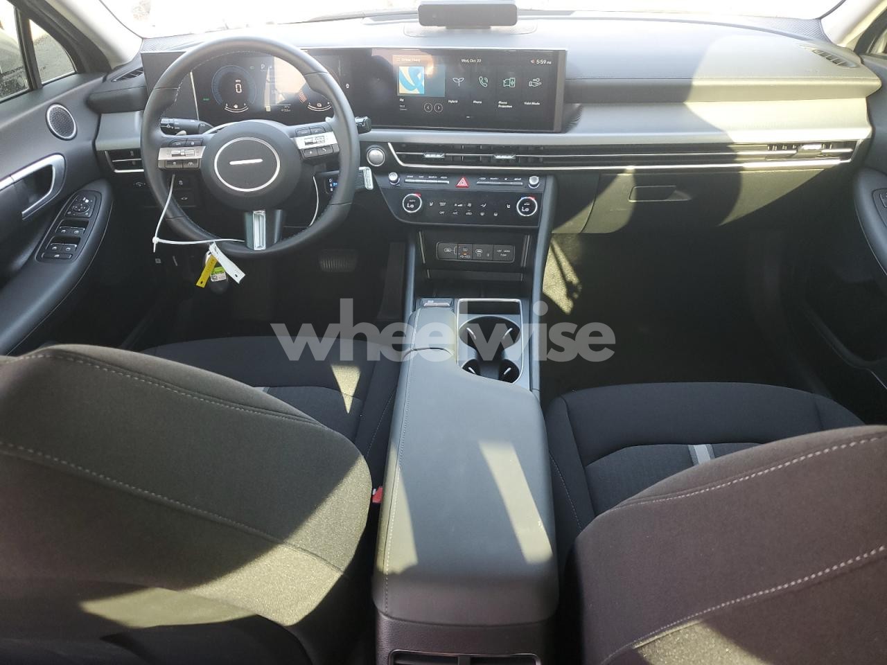 Photo 8 of 2025 HYUNDAI SONATA HYBRID (VIN KMHL34JJ2SA121639)