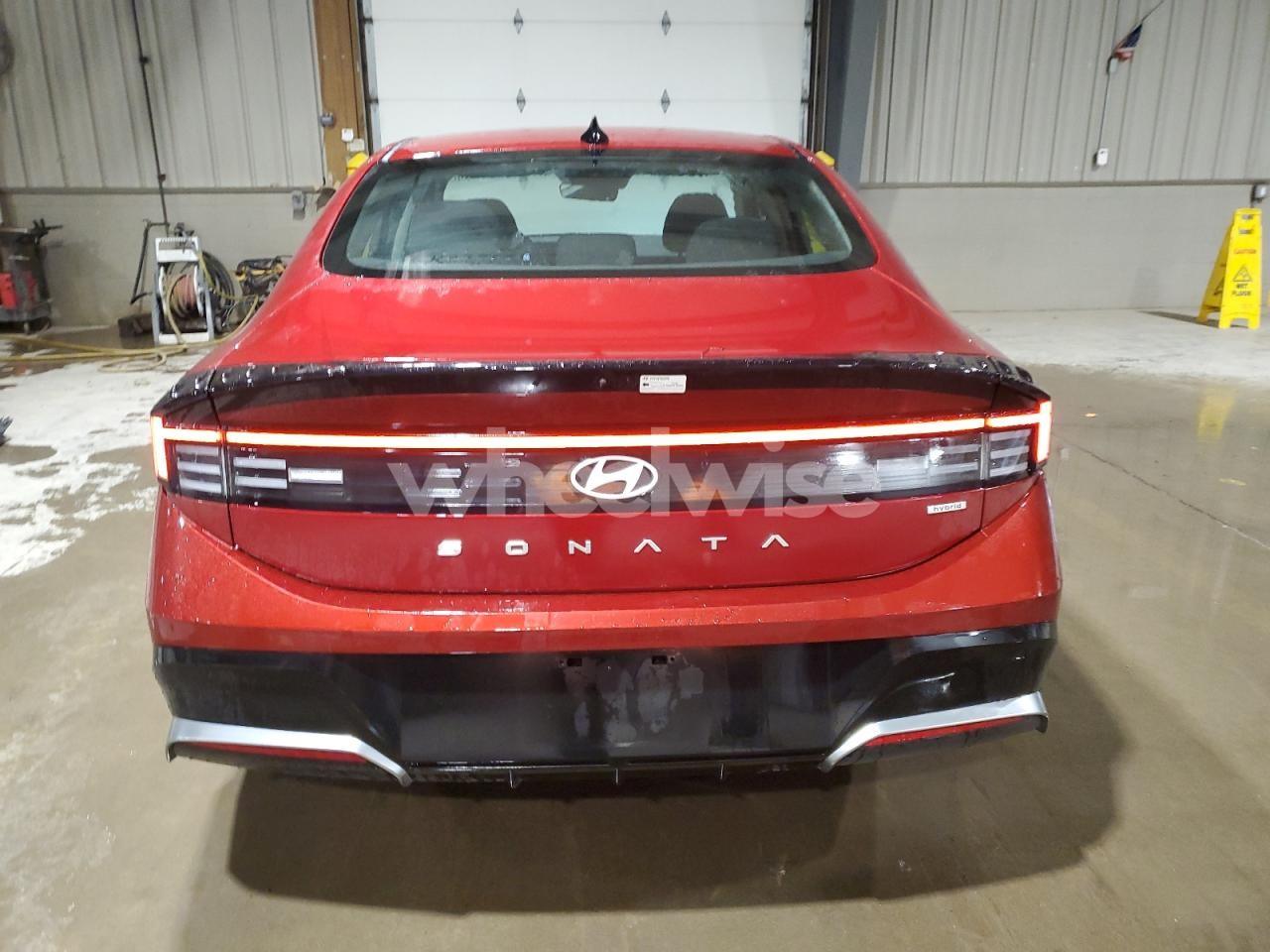 Photo 6 of 2025 HYUNDAI SONATA HYBRID (VIN KMHL34JJ2SA127019)