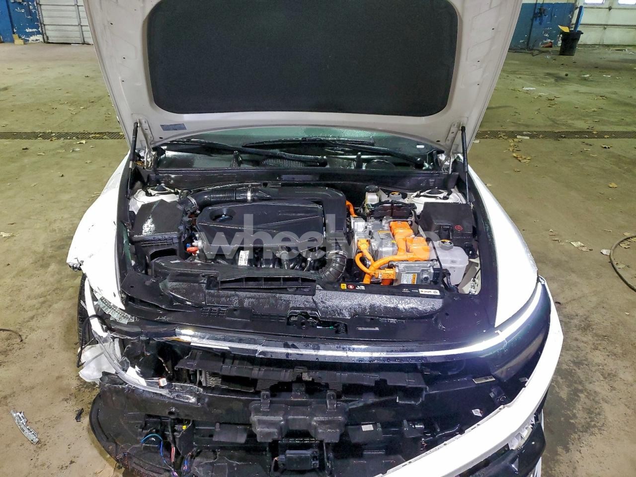 Photo 11 of 2025 HYUNDAI SONATA HYBRID (VIN KMHL34JJ3SA104722)