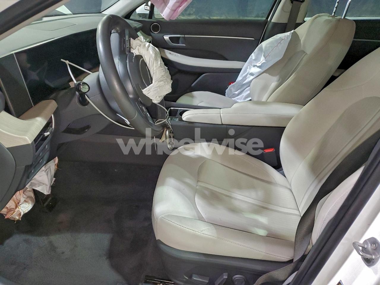 Photo 7 of 2025 HYUNDAI SONATA HYBRID (VIN KMHL34JJ3SA104722)