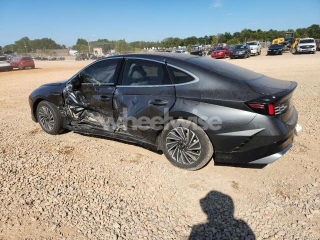 Photo 2 of 2024 HYUNDAI SONATA HYBRID (VIN KMHL34JJ4RA091523)