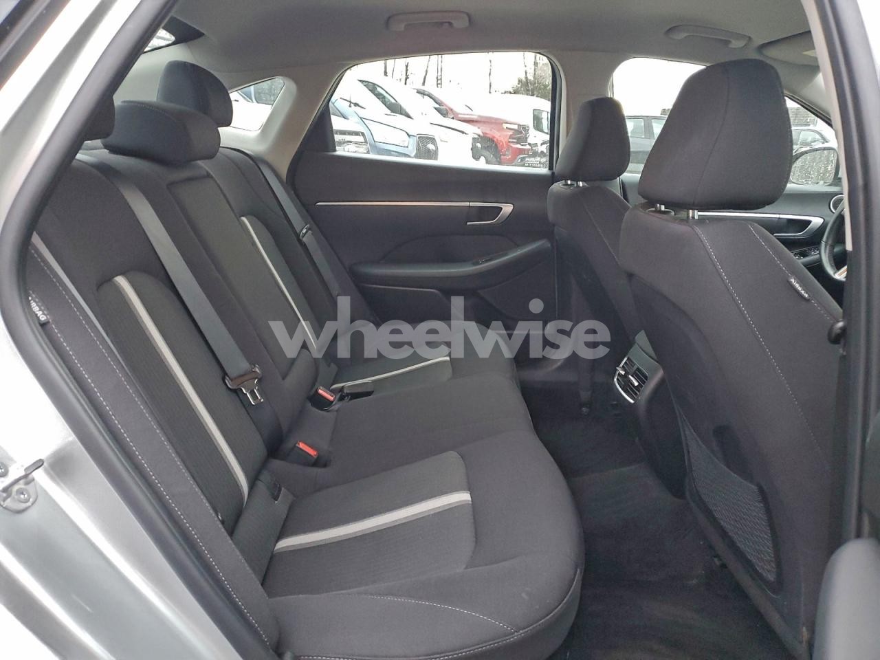 Photo 10 of 2025 HYUNDAI SONATA HYBRID (VIN KMHL34JJ4SA103188)