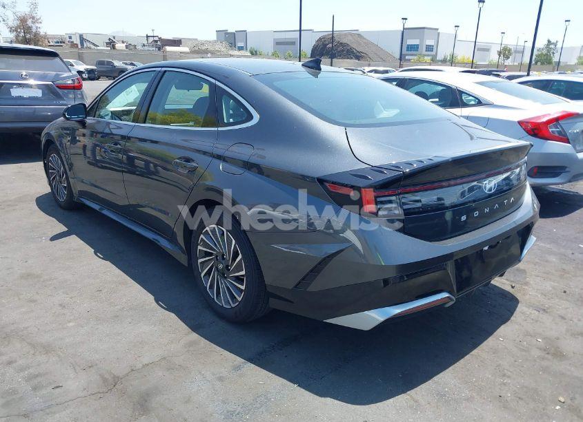 Photo 3 of 2024 Hyundai Sonata HYBRID SEL (VIN KMHL34JJ5RA097329)