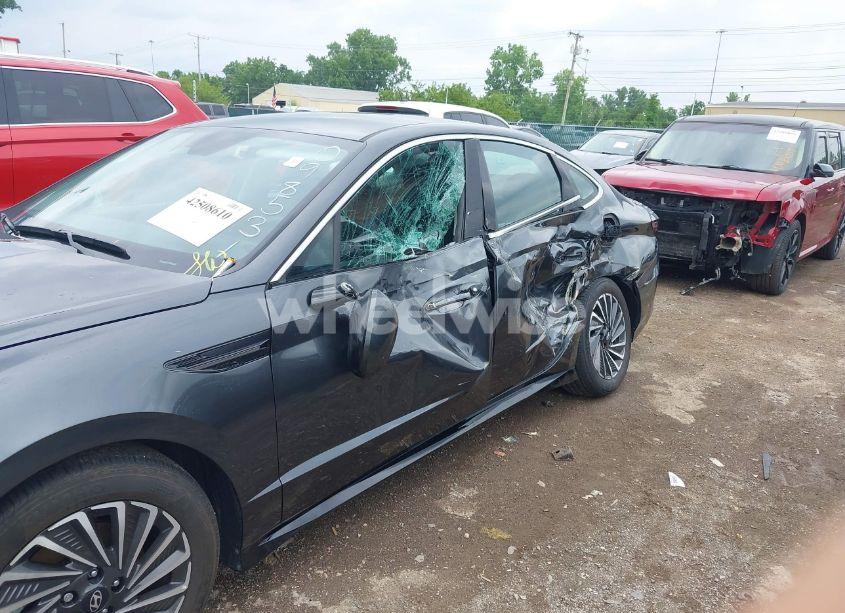 Photo 6 of 2024 Hyundai Sonata HYBRID SEL (VIN KMHL34JJ5RA098531)