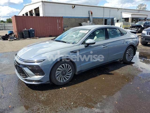 Photo 8 of 2025 HYUNDAI SONATA HYBRID (VIN KMHL34JJ5SA109744)