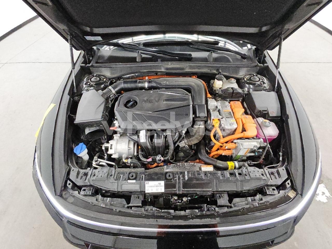 Photo 11 of 2025 HYUNDAI SONATA HYBRID (VIN KMHL34JJ6SA104908)