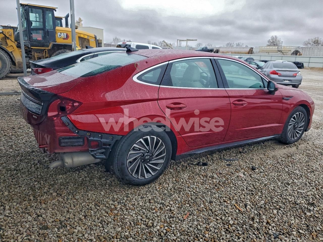 Photo 3 of 2025 HYUNDAI SONATA HYBRID (VIN KMHL34JJ6SA105055)