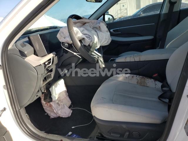 Photo 9 of 2025 HYUNDAI SONATA HYBRID (VIN KMHL34JJ7SA103296)