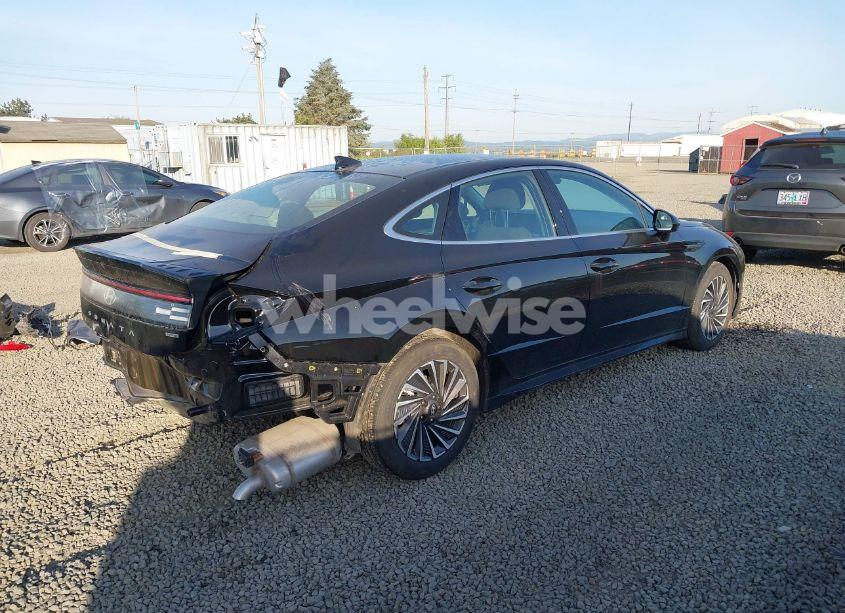 Photo 4 of 2025 Hyundai Sonata HYBRID SEL (VIN KMHL34JJ7SA110443)