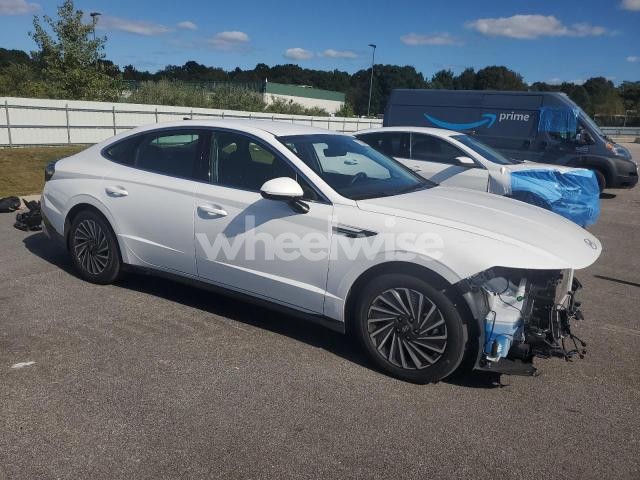 2025 HYUNDAI SONATA HYBRID (VIN KMHL34JJXSA103275) main photo