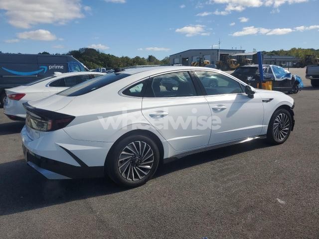 Photo 10 of 2025 HYUNDAI SONATA HYBRID (VIN KMHL34JJXSA103275)