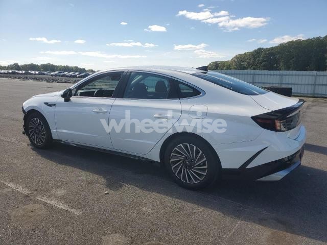 Photo 3 of 2025 HYUNDAI SONATA HYBRID (VIN KMHL34JJXSA103275)