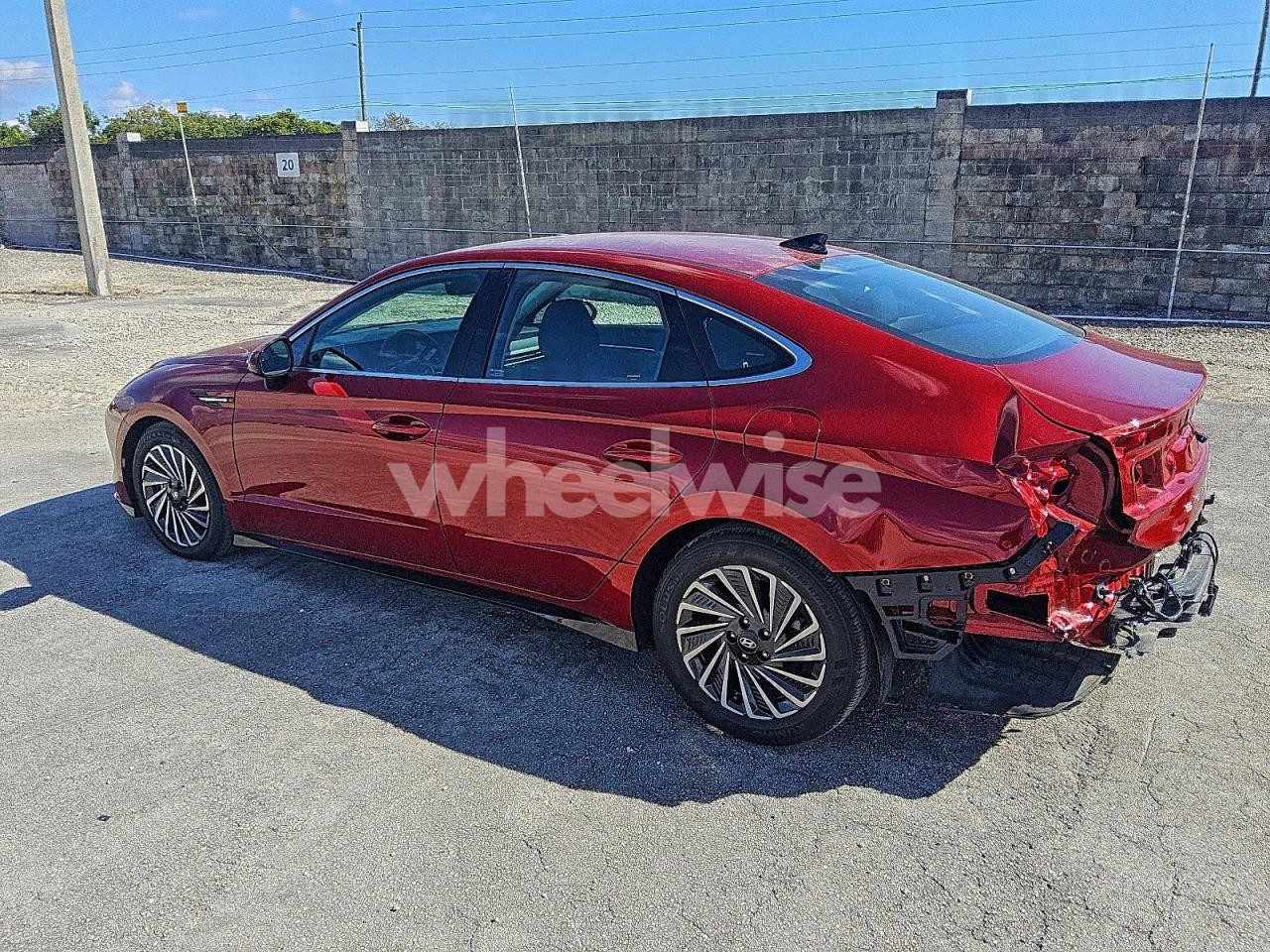 Photo 2 of 2025 HYUNDAI SONATA HYBRID (VIN KMHL34JJXSA106838)