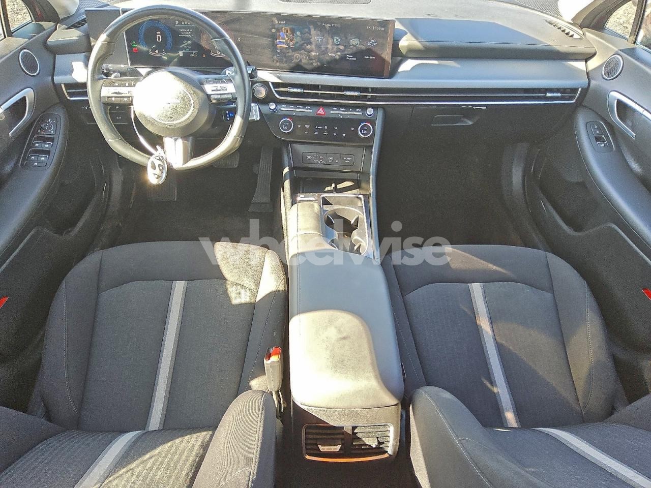 Photo 8 of 2025 HYUNDAI SONATA HYBRID (VIN KMHL34JJXSA106838)