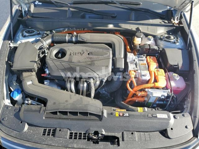 Photo 2 of 2025 HYUNDAI SONATA HYBRID (VIN KMHL34JJXSA122201)