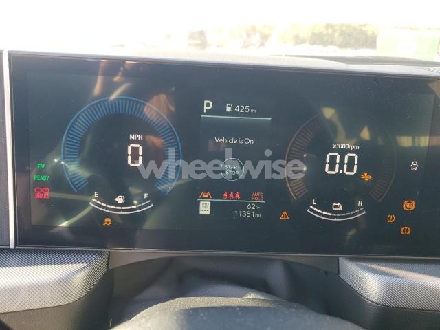 Photo 6 of 2025 HYUNDAI SONATA HYBRID (VIN KMHL34JJXSA122201)