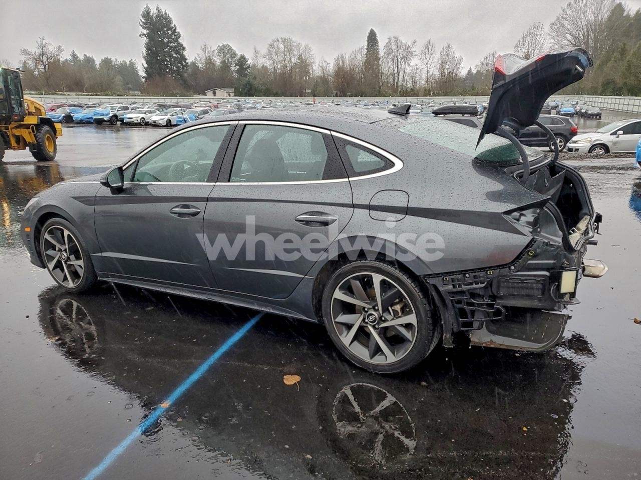 Photo 2 of 2023 HYUNDAI SONATA SEL PLUS (VIN KMHL44J27PA327925)