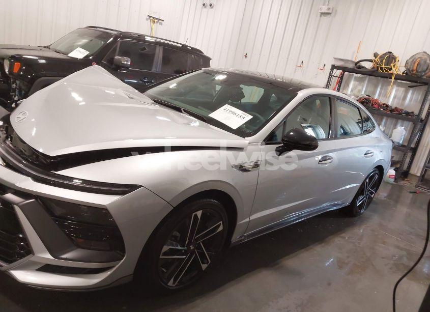 Photo 14 of 2024 Hyundai Sonata N LINE (VIN KMHL54JC0RA412422)