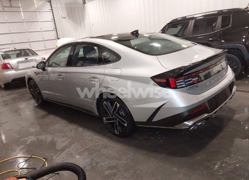 Photo 3 of 2024 Hyundai Sonata N LINE (VIN KMHL54JC0RA412422)