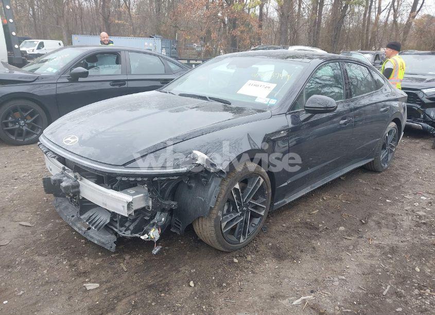Photo 2 of 2024 Hyundai Sonata N LINE (VIN KMHL54JC1RA401493)