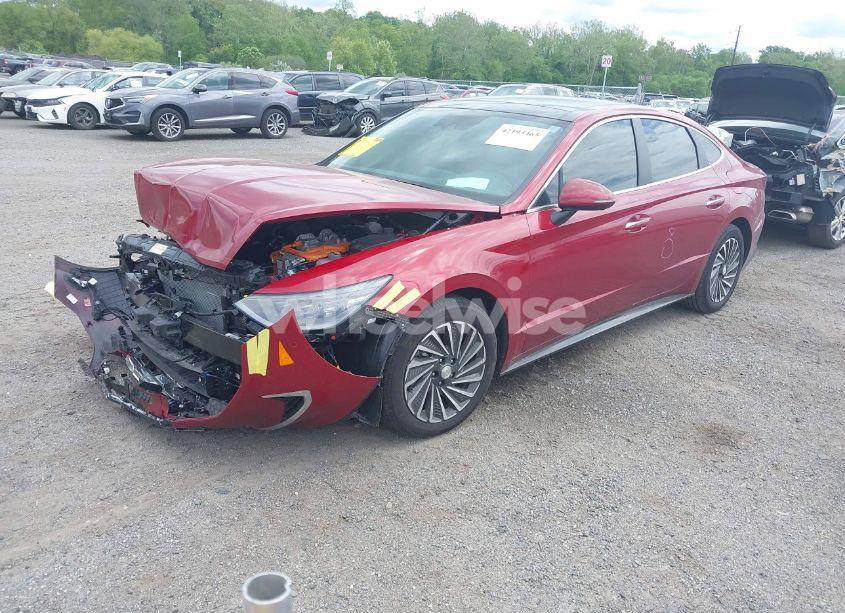 Photo 2 of 2023 Hyundai Sonata HYBRID LIMITED (VIN KMHL54JJ1PA082298)