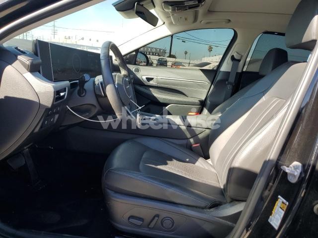 Photo 5 of 2024 HYUNDAI SONATA HYBRID (VIN KMHL54JJ1RA102066)