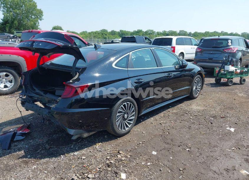 Photo 4 of 2023 Hyundai Sonata HYBRID LIMITED (VIN KMHL54JJ4PA079640)