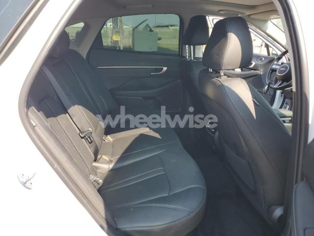 Photo 12 of 2025 HYUNDAI SONATA HYBRID (VIN KMHL54JJ4SA105629)