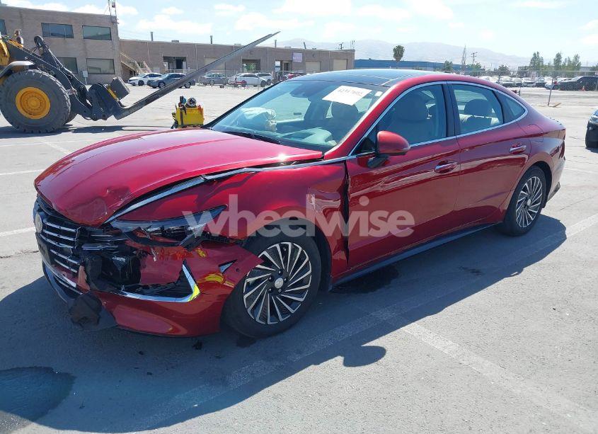 Photo 2 of 2023 Hyundai Sonata HYBRID LIMITED (VIN KMHL54JJ5PA070817)