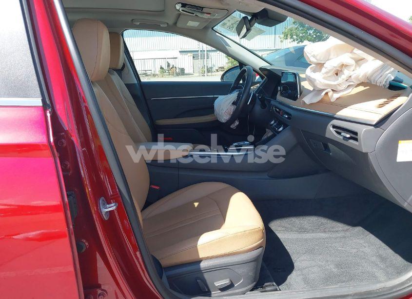 Photo 5 of 2023 Hyundai Sonata HYBRID LIMITED (VIN KMHL54JJ5PA070817)