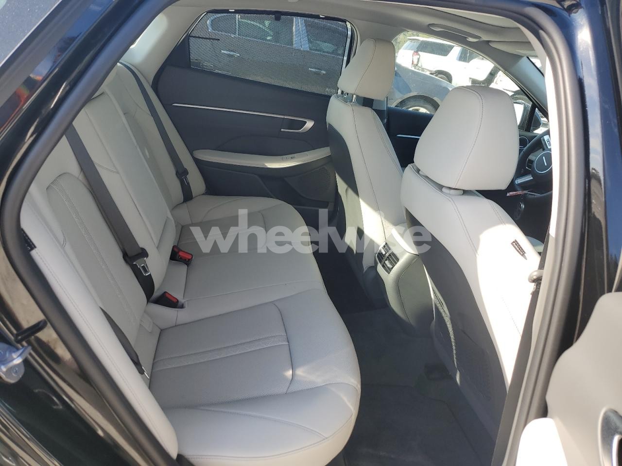 Photo 10 of 2025 HYUNDAI SONATA HYBRID (VIN KMHL54JJ5SA109530)