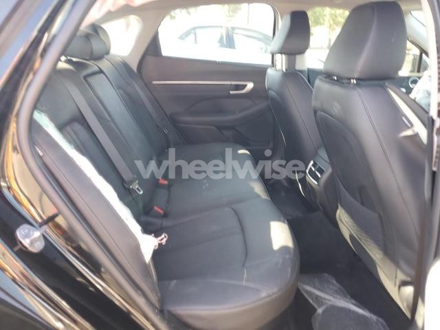 Photo 4 of 2025 HYUNDAI SONATA HYBRID (VIN KMHL54JJ5SA112041)