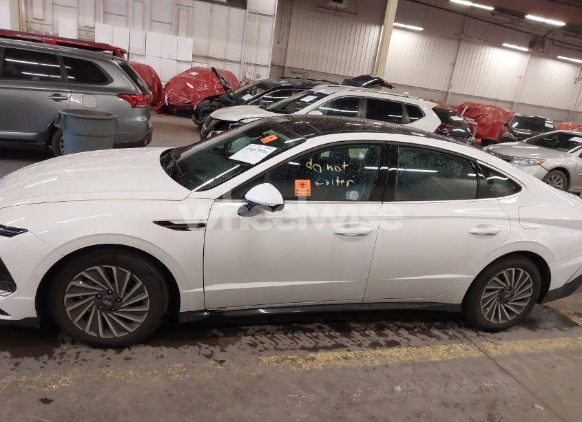 Photo 14 of 2024 Hyundai Sonata HYBRID LIMITED (VIN KMHL54JJ8RA091325)