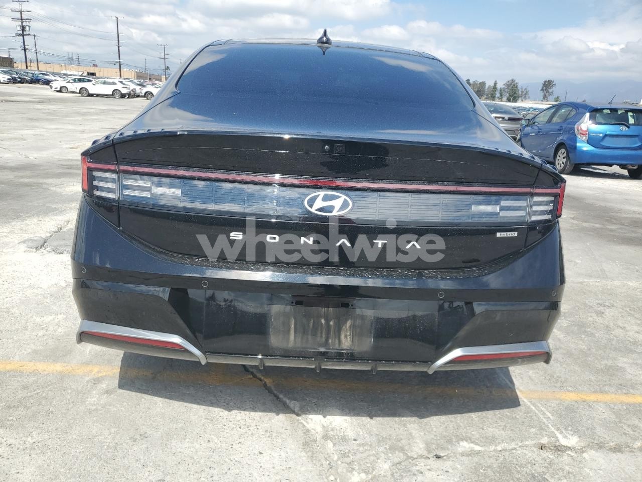 Photo 6 of 2024 HYUNDAI SONATA HYBRID (VIN KMHL54JJ9RA087946)