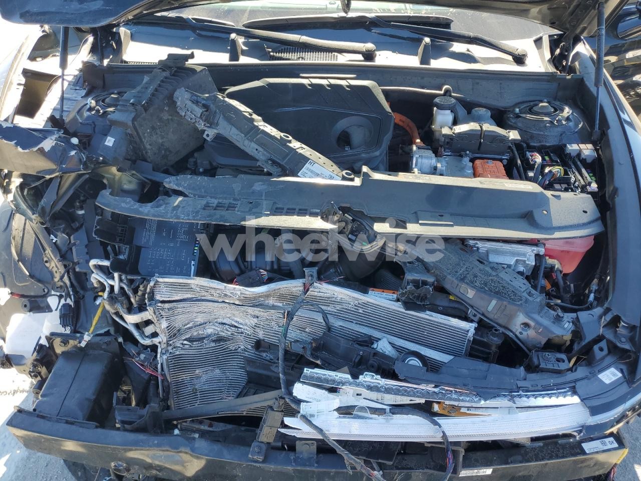 Photo 11 of 2025 HYUNDAI SONATA HYBRID (VIN KMHL54JJXSA106624)