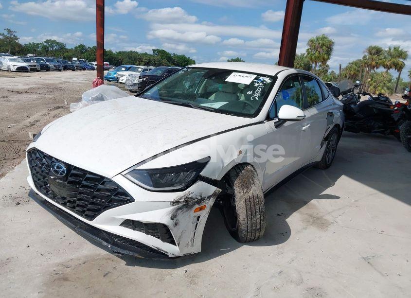 Photo 2 of 2023 Hyundai Sonata SEL (VIN KMHL64JA0PA280223)