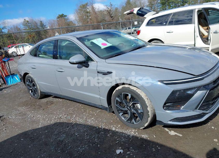 Photo 13 of 2024 Hyundai Sonata SEL (VIN KMHL64JA0RA356123)