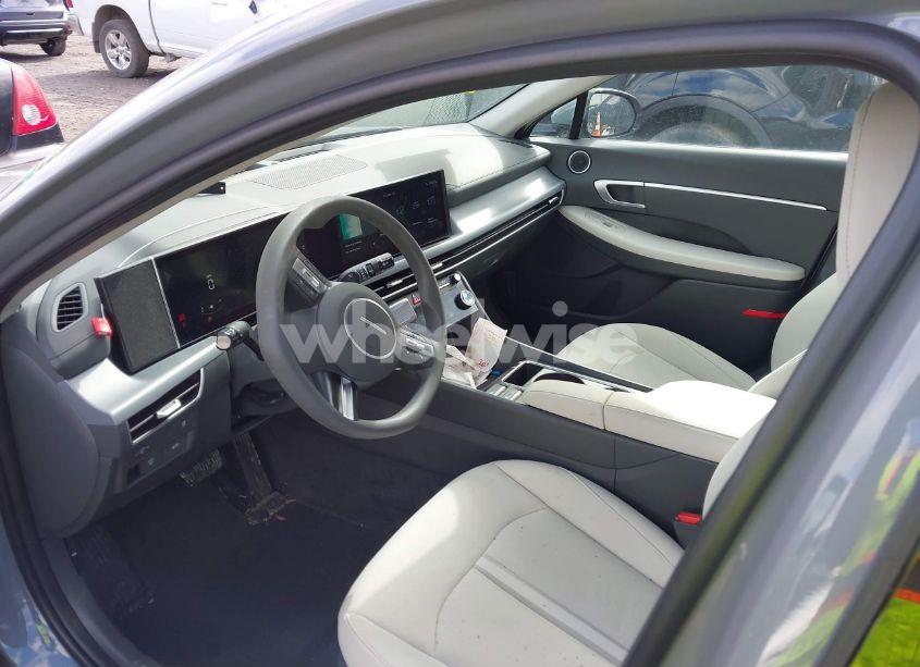 Photo 9 of 2024 Hyundai Sonata SEL (VIN KMHL64JA0RA356123)