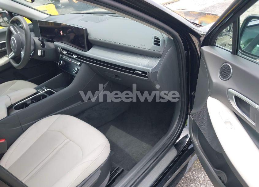 Photo 5 of 2025 Hyundai Sonata SEL (VIN KMHL64JA0SA436043)