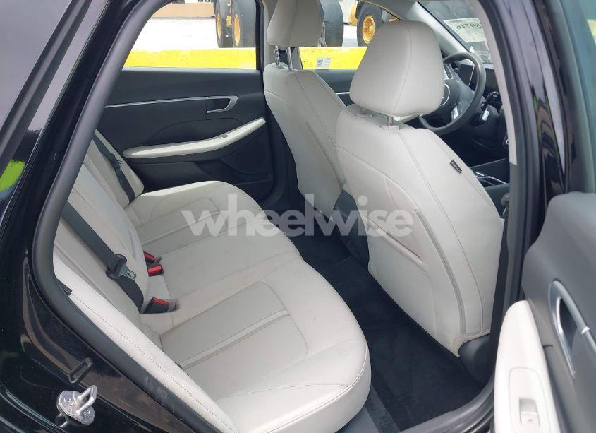 Photo 8 of 2025 Hyundai Sonata SEL (VIN KMHL64JA0SA436043)