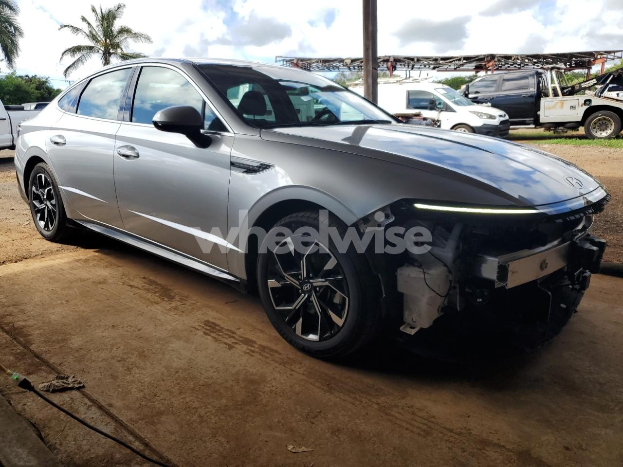 Photo 4 of 2025 HYUNDAI SONATA SEL (VIN KMHL64JA0SA438309)