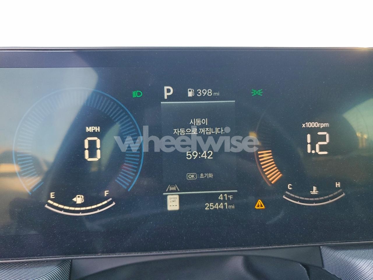 Photo 9 of 2025 HYUNDAI SONATA SEL (VIN KMHL64JA0SA460682)