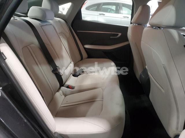 Photo 11 of 2025 HYUNDAI SONATA SEL (VIN KMHL64JA0SA490927)