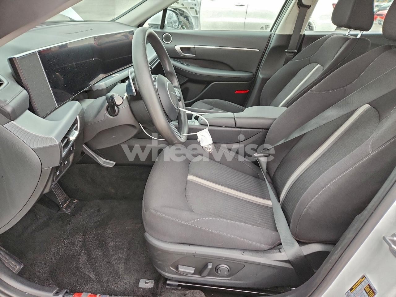 Photo 7 of 2024 HYUNDAI SONATA SEL (VIN KMHL64JA1RA400355)