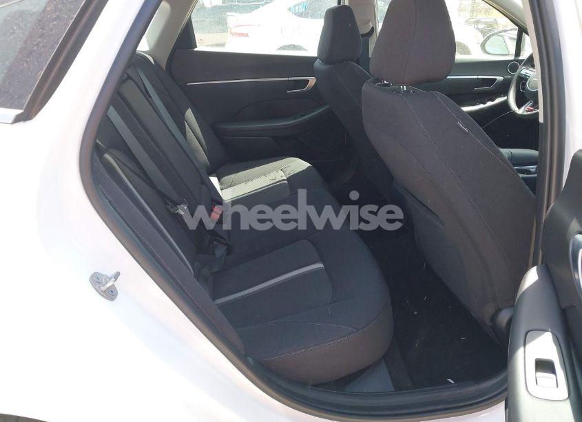 Photo 8 of 2024 Hyundai Sonata SEL (VIN KMHL64JA1RA413428)