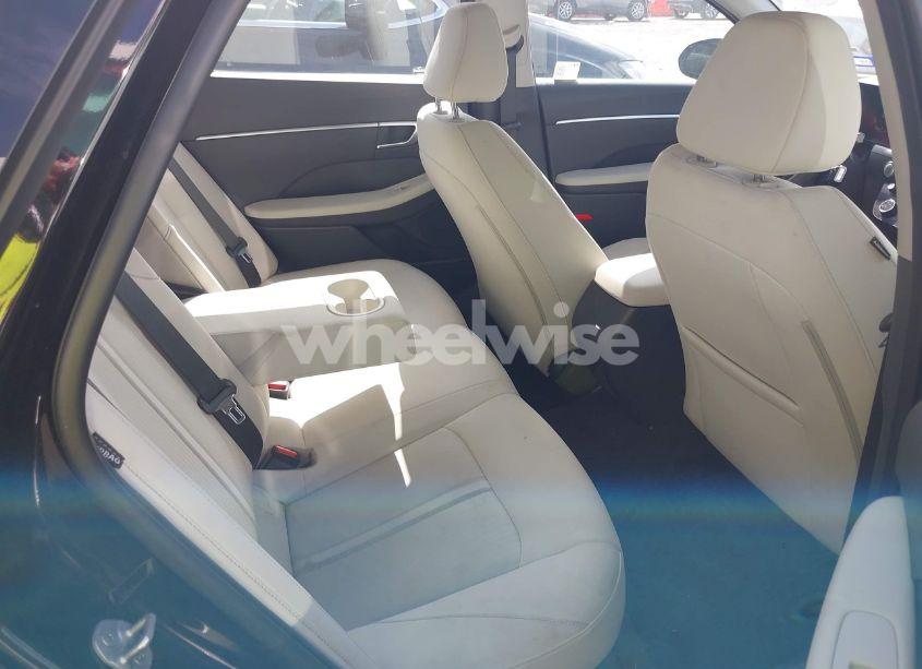 Photo 8 of 2025 Hyundai Sonata SEL (VIN KMHL64JA1SA437721)