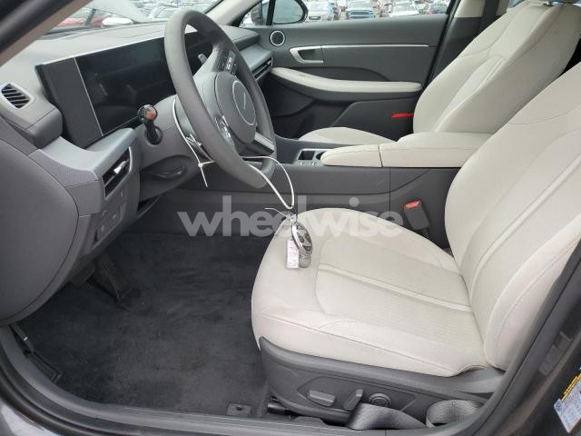 Photo 7 of 2025 HYUNDAI SONATA SEL (VIN KMHL64JA1SA474025)
