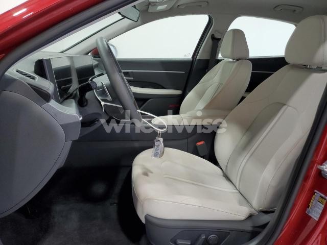 Photo 2 of 2025 HYUNDAI SONATA SEL (VIN KMHL64JA1SA474395)