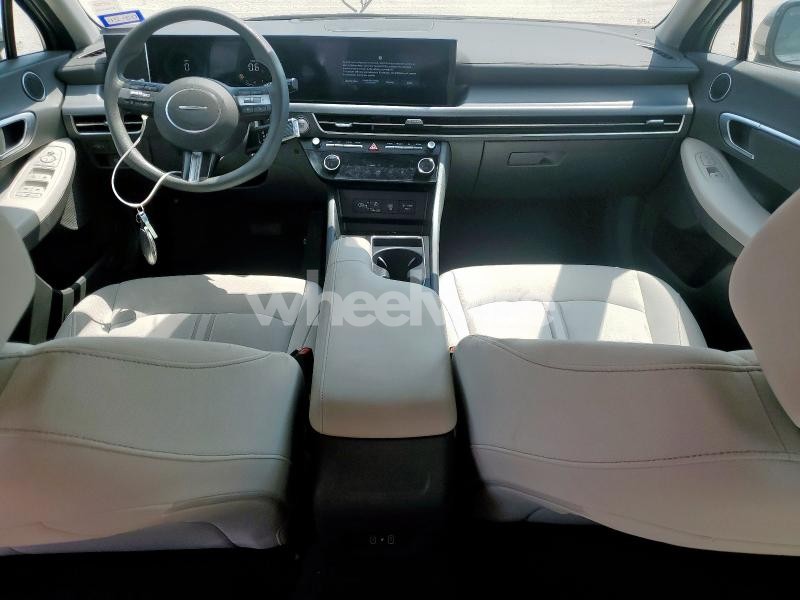 Photo 12 of 2024 HYUNDAI SONATA SEL (VIN KMHL64JA2RA376356)