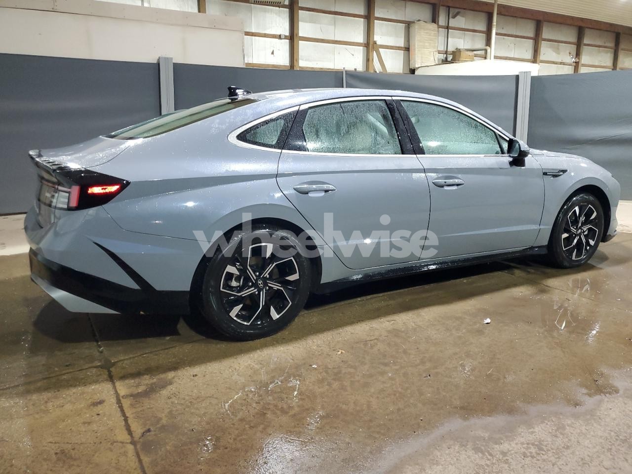 Photo 3 of 2024 HYUNDAI SONATA SEL (VIN KMHL64JA2RA398325)